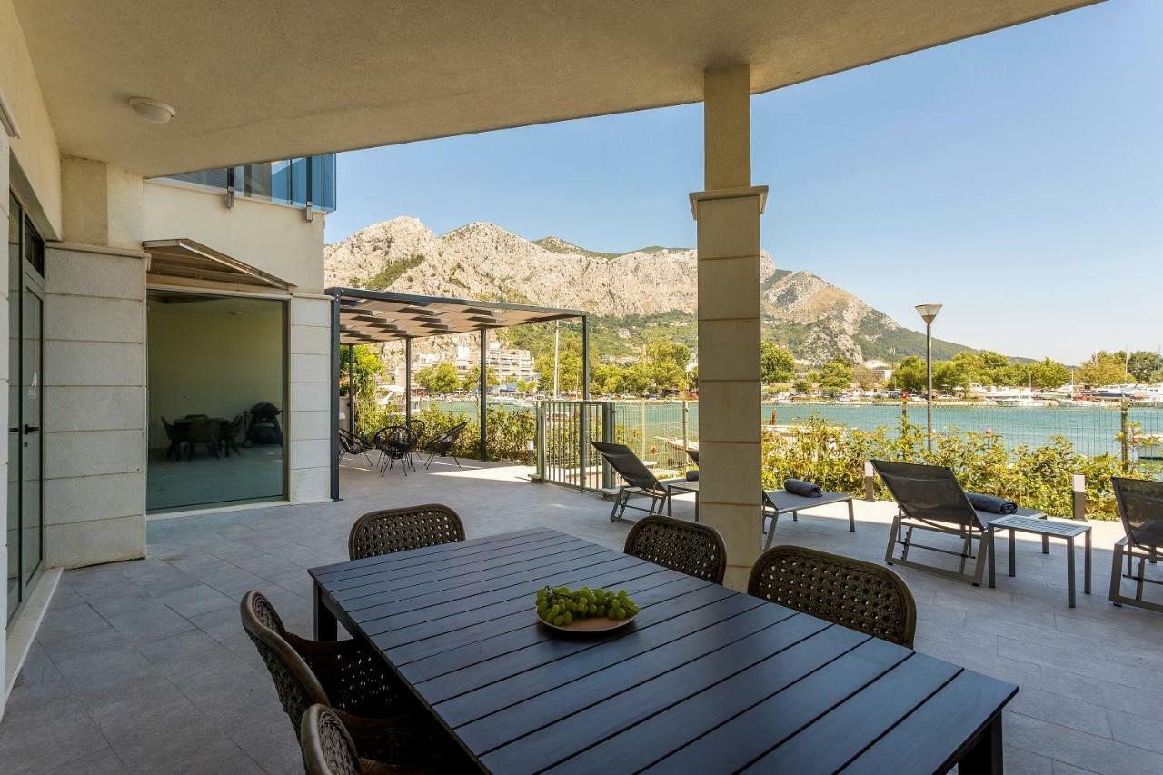 Luxury Apartment With Hot Tub Omiš Eksteriør bilde