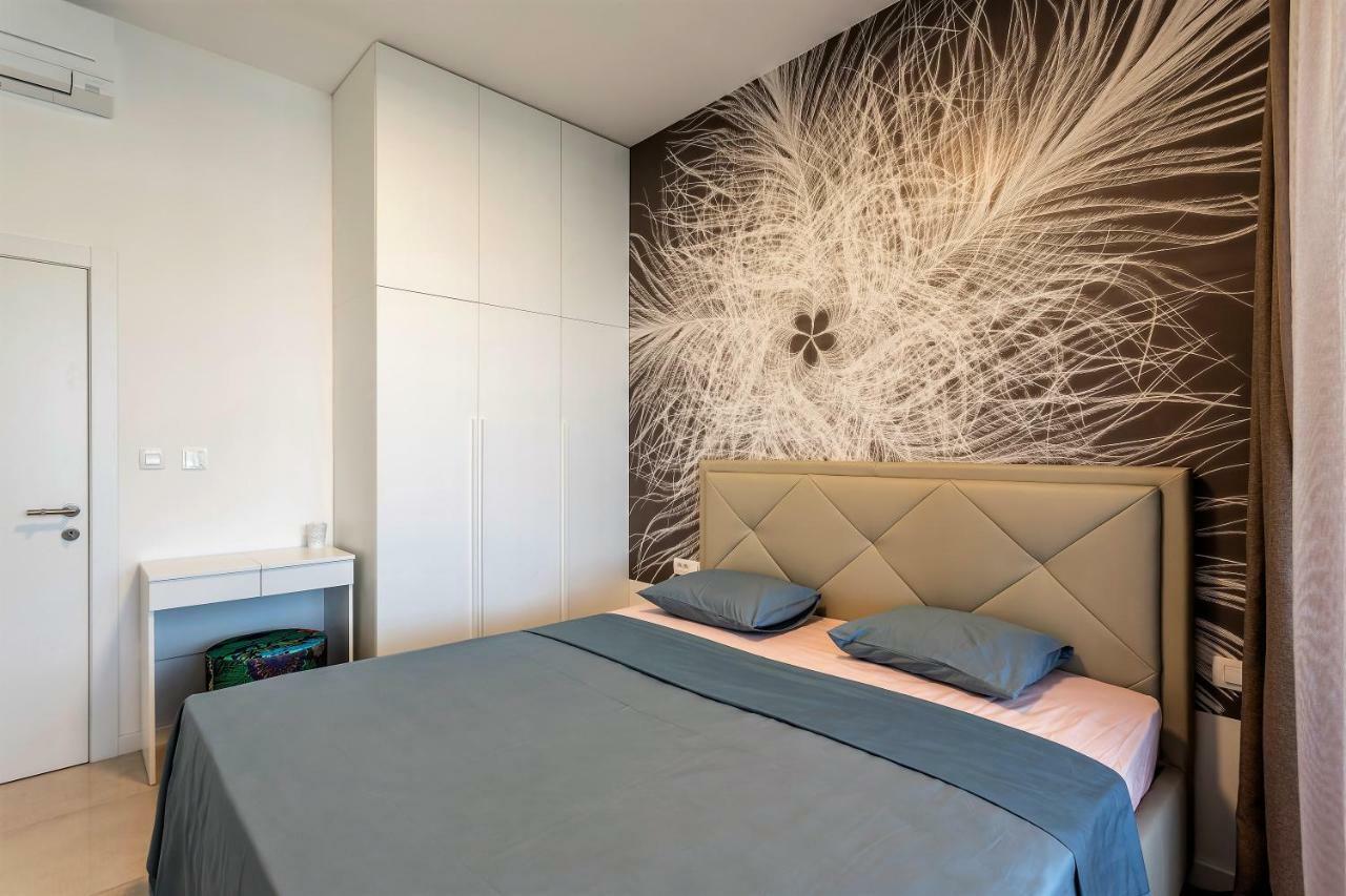 Luxury Apartment With Hot Tub Omiš Eksteriør bilde